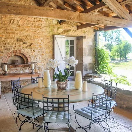 Sleeps 14 Pool Air Con Wifi * Tourtoirac